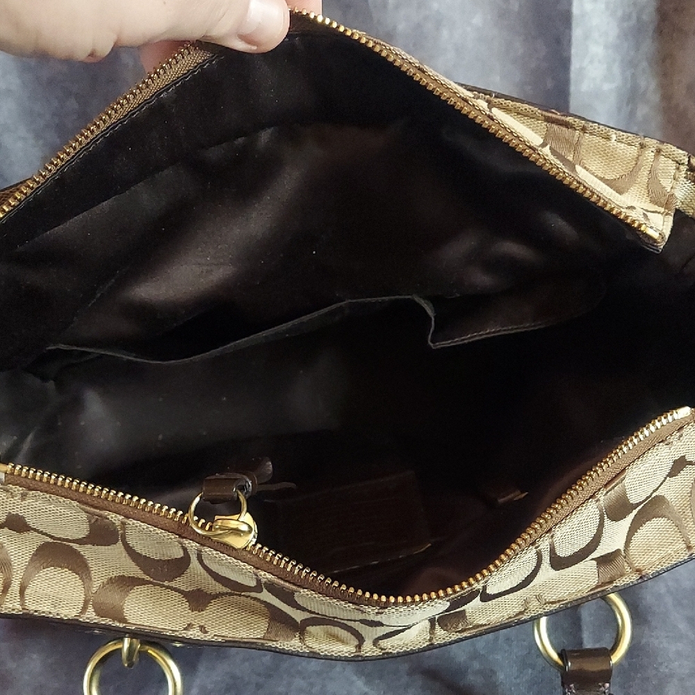 Coach Signature Demi Zip Shoulder Bag Khaki Brown Leather Jacquard Gold #19249 - Picture 8 of 12